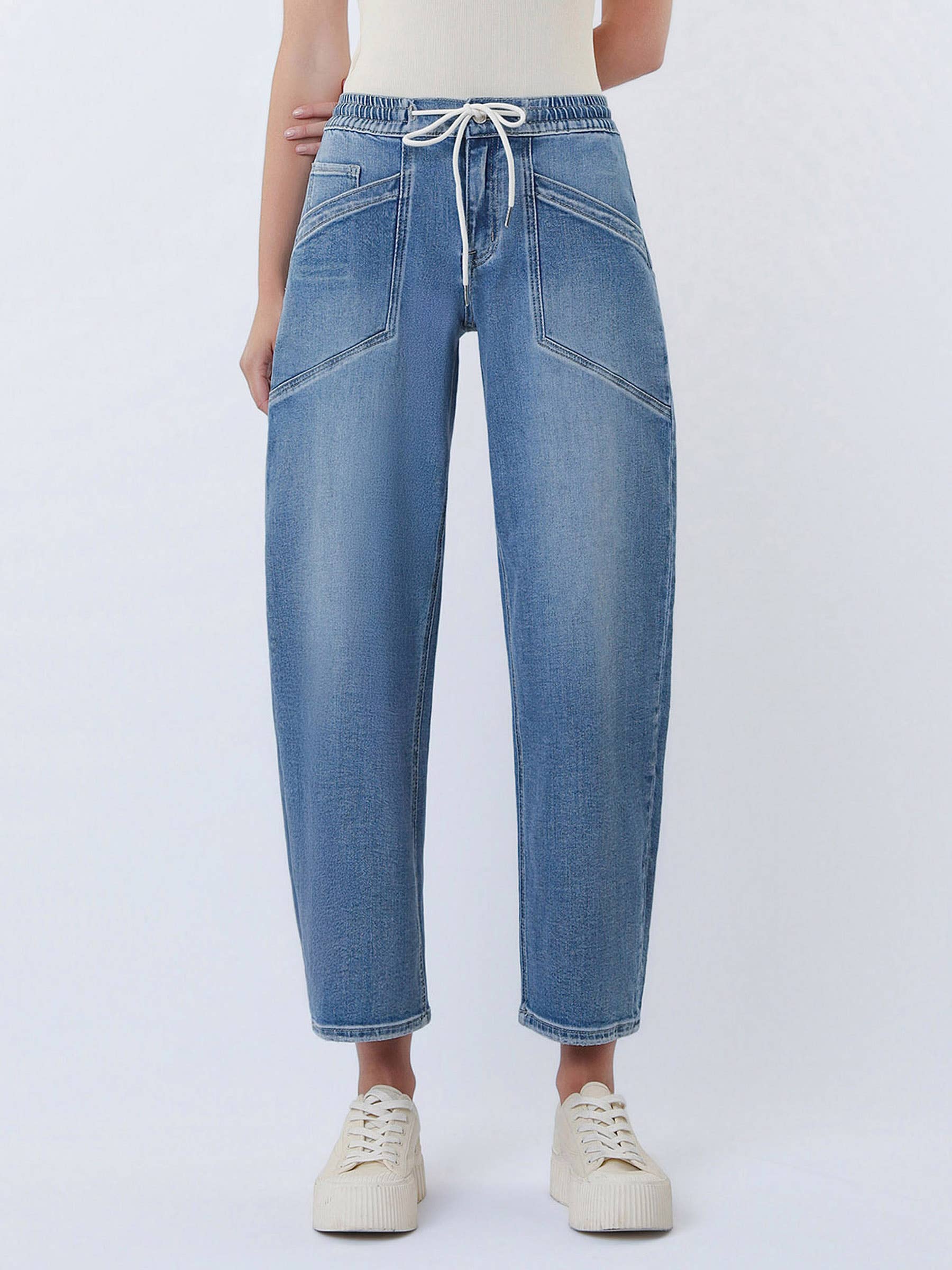Nova Jeans