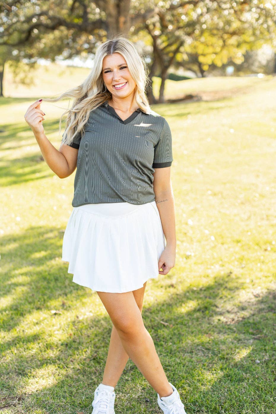 Rib Knit Polo Top (Curvy)