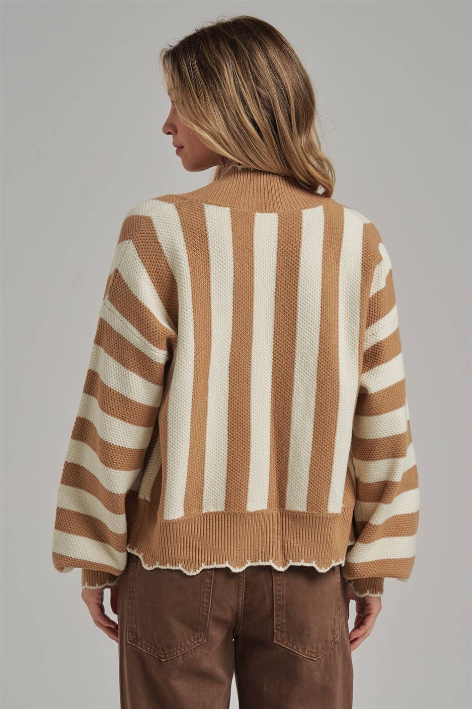 TEXTURE STRIPE OPEN FRONT CARDIGAN WITH SCALLOP EDGE