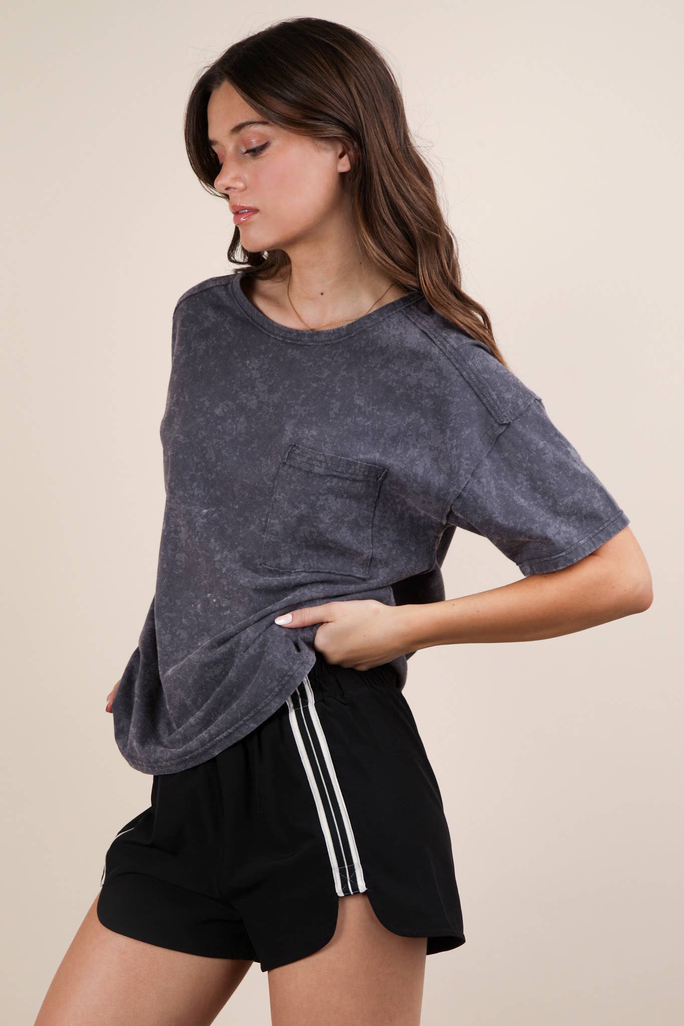 Nila Pocket Tee