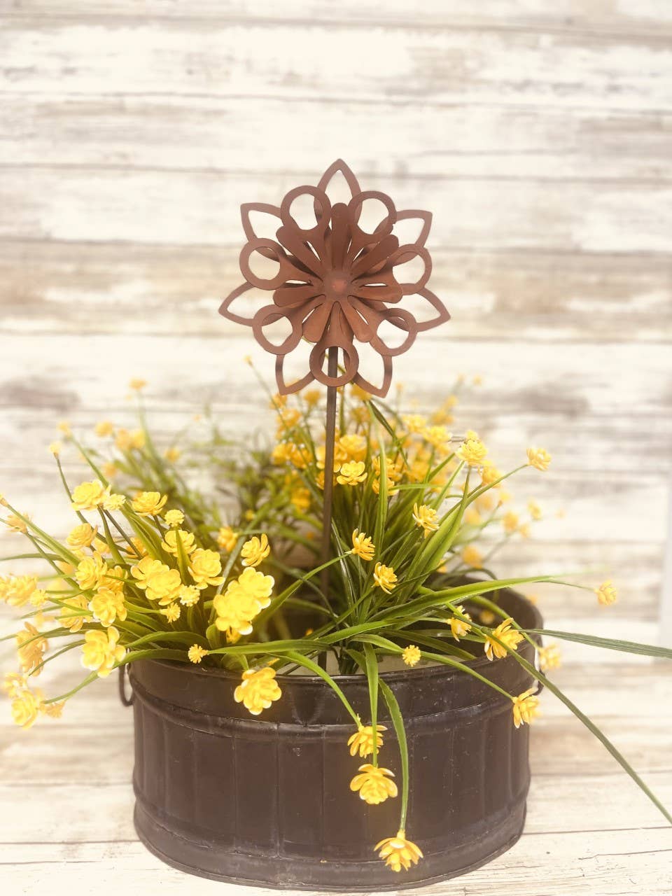 Piper Flower Stake