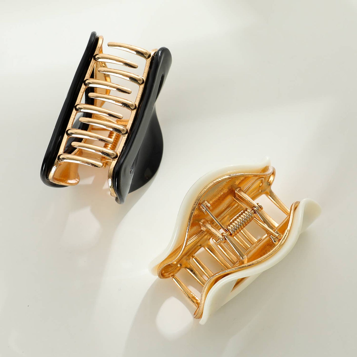 Nadia Claw Clip