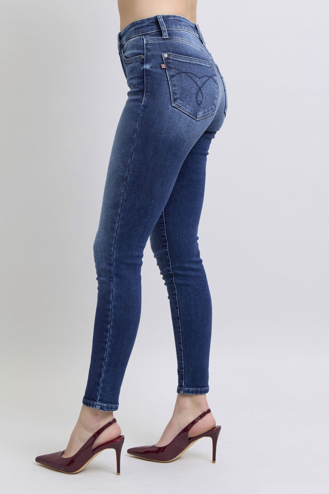 Sculpted Jeans
