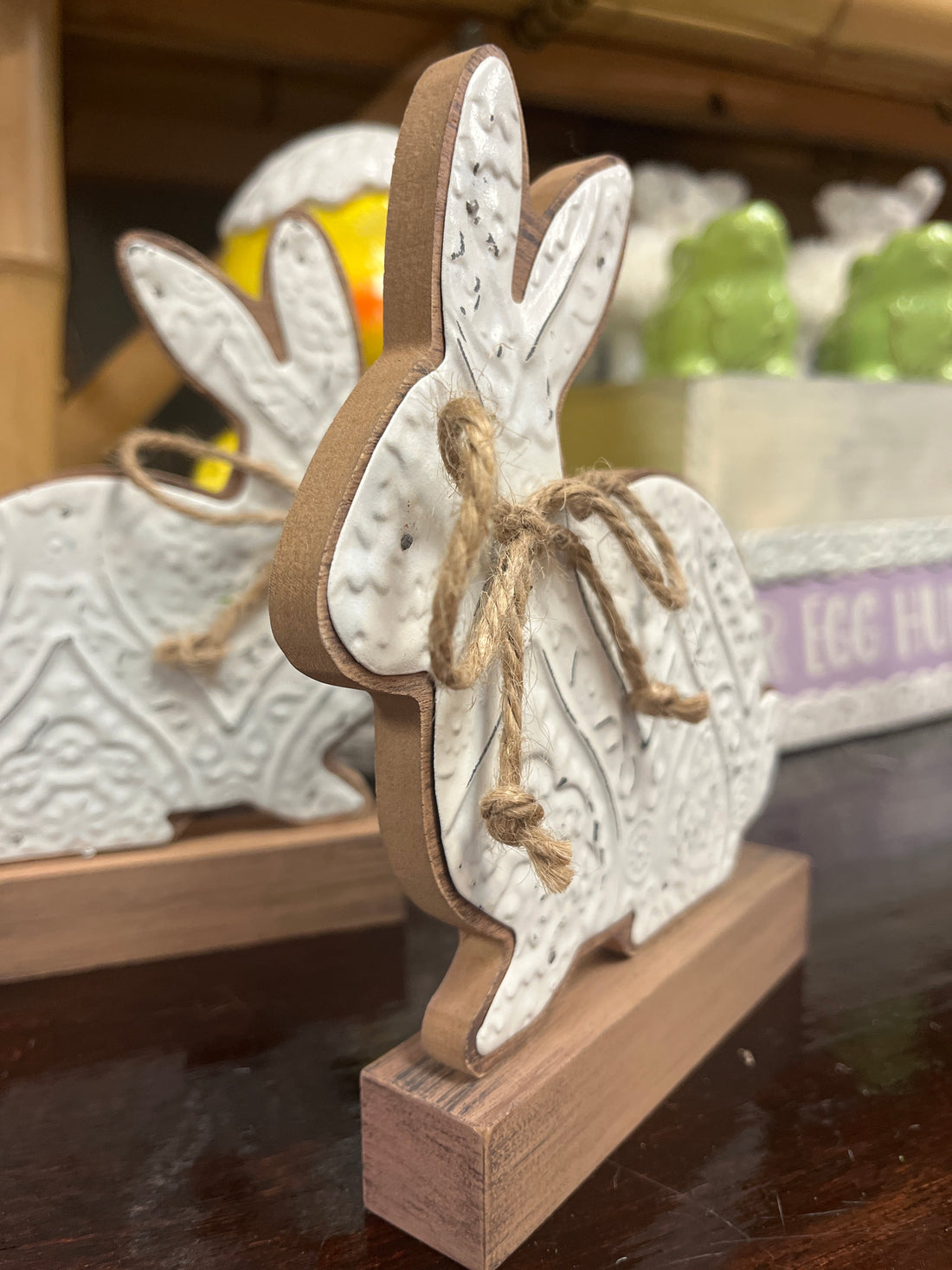 Sitting Bunny Stand