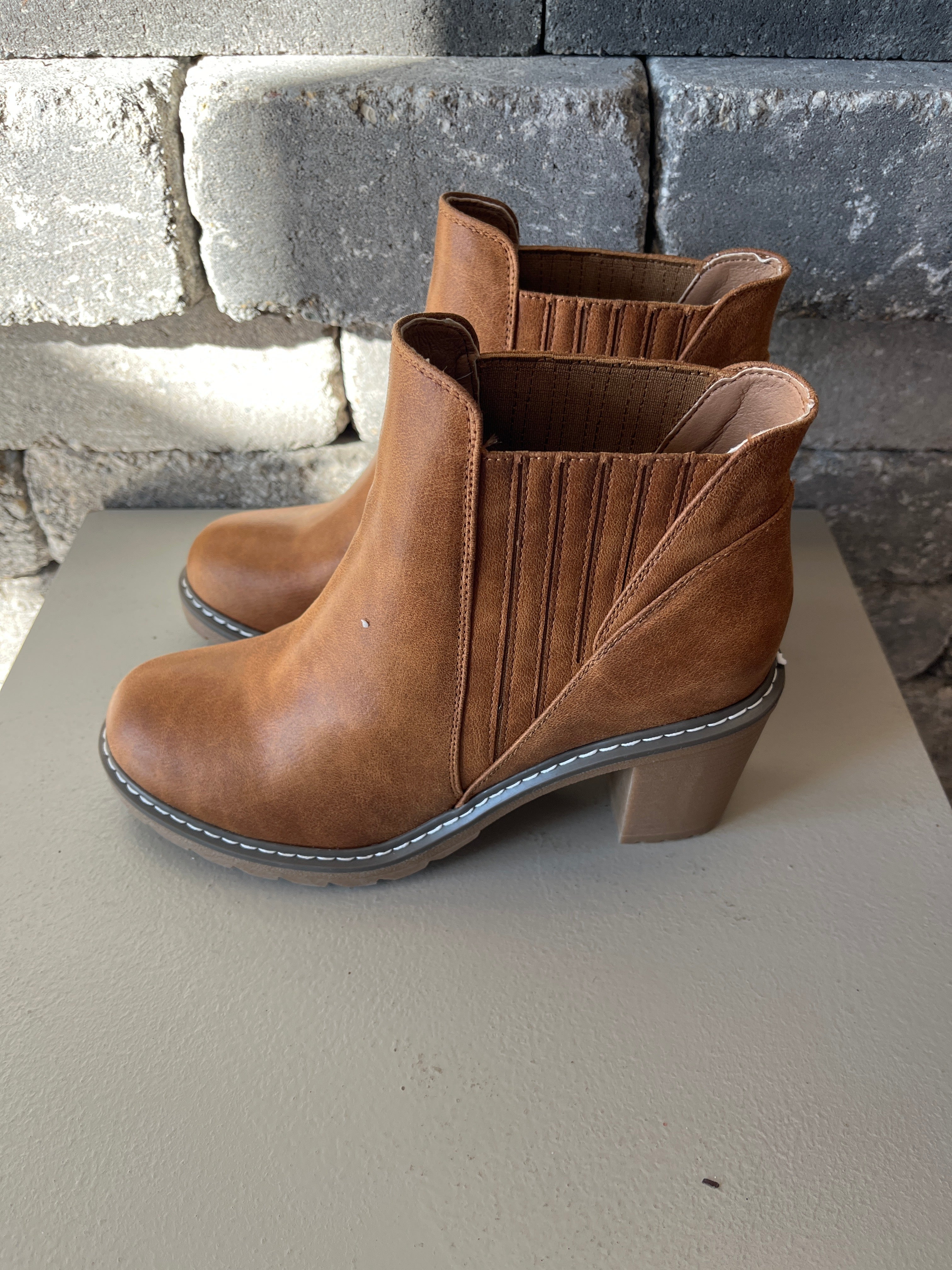 Pecan Pie Boots