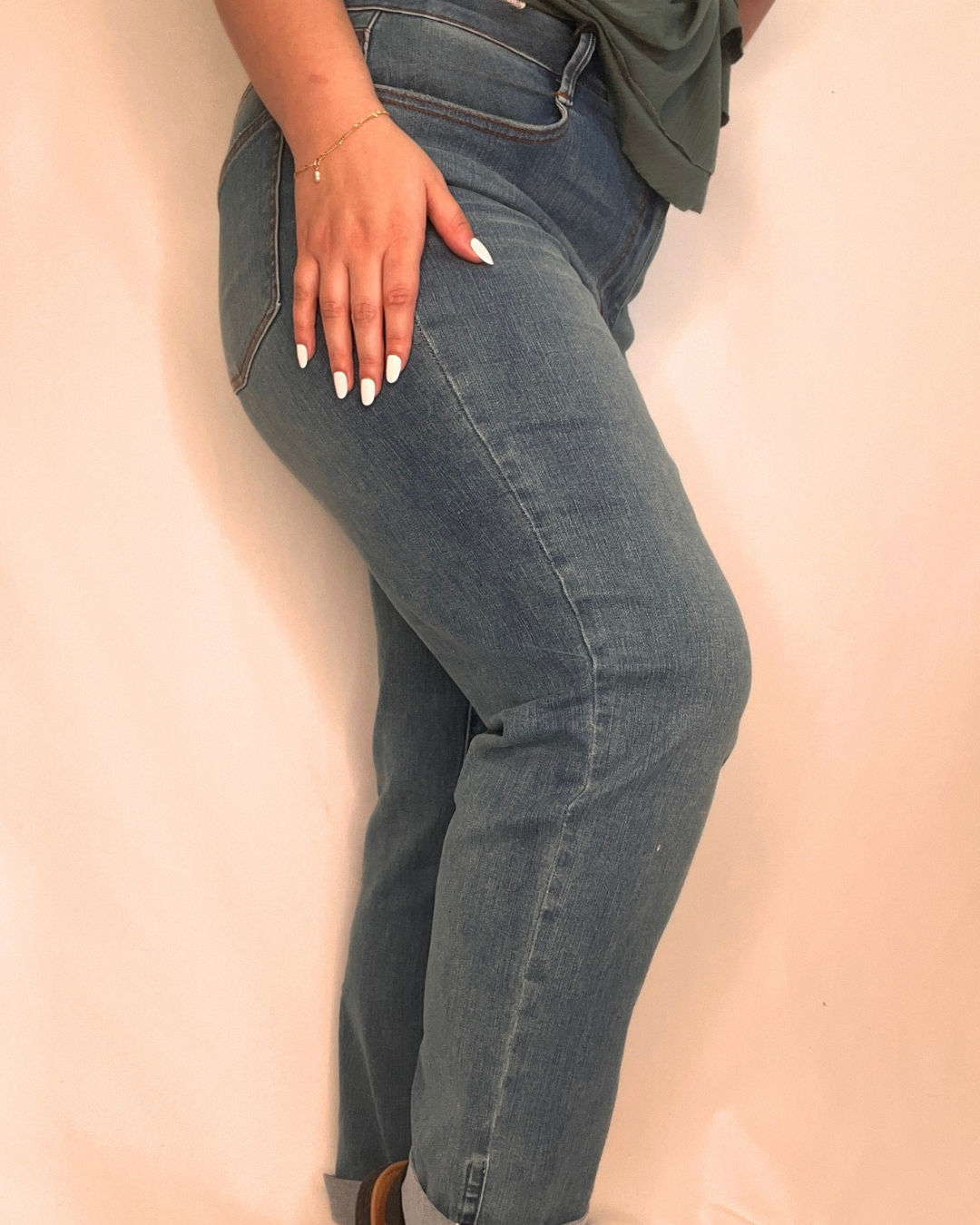 Upright Jeans
