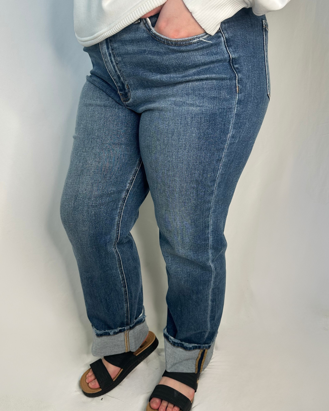 Bare Minimum Jeans