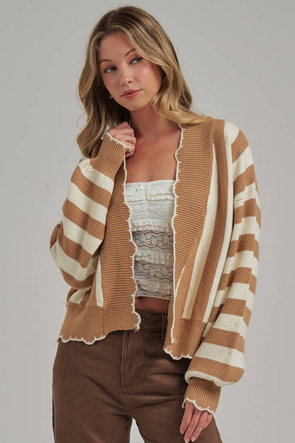 TEXTURE STRIPE OPEN FRONT CARDIGAN WITH SCALLOP EDGE