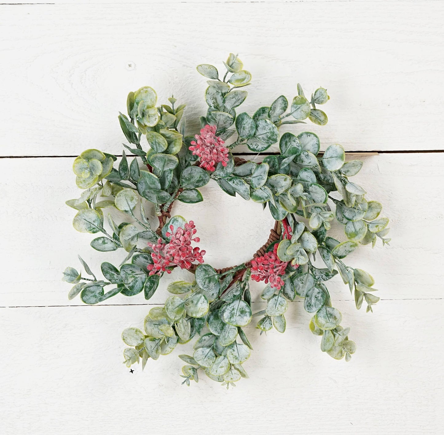 Eucalyptus Candle Ring w/ Berries