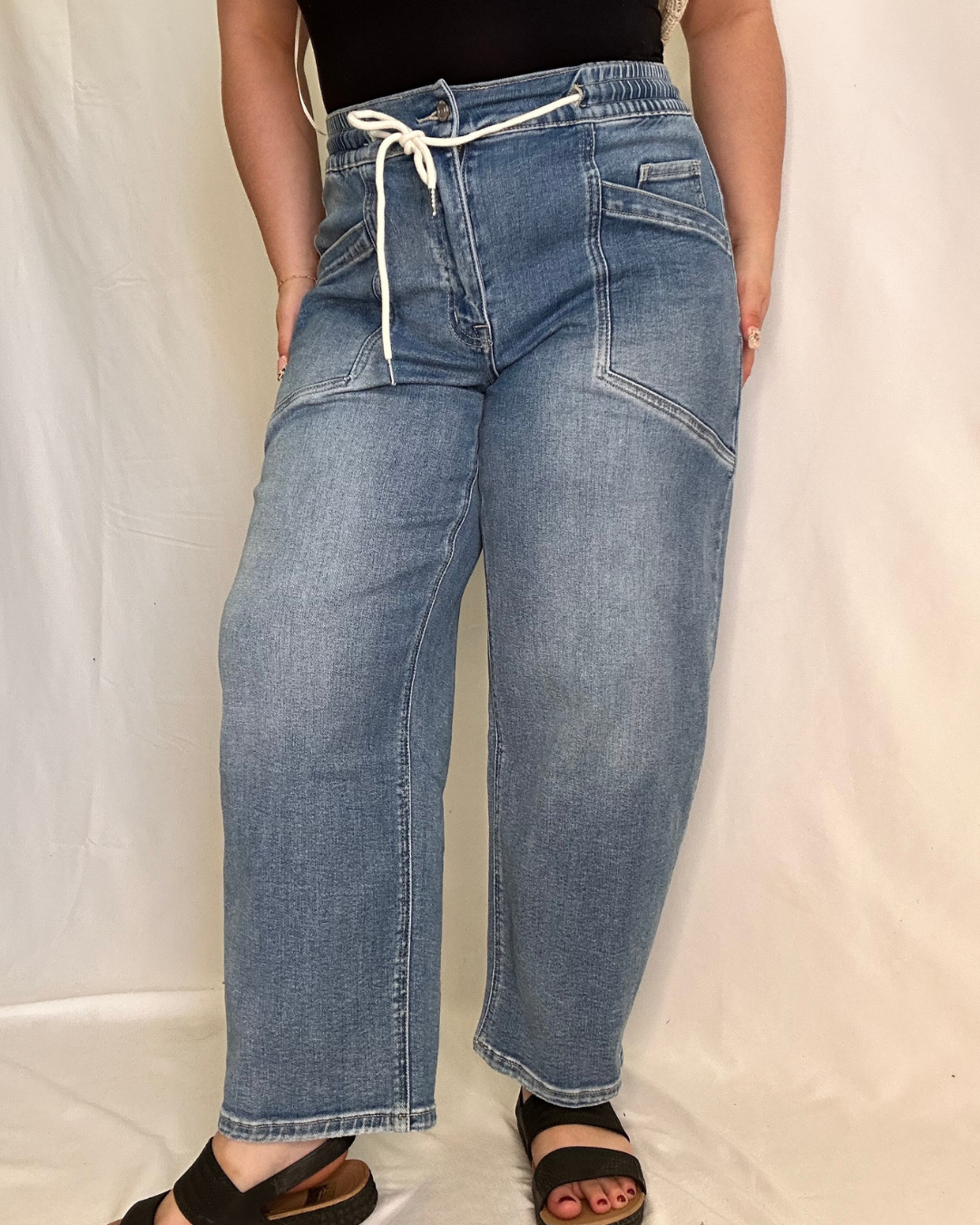 Nova Jeans