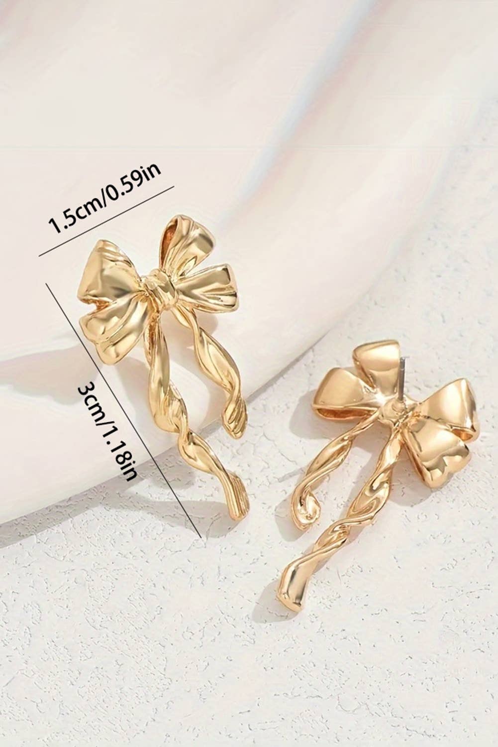 Gold Bow Knot Earrings
