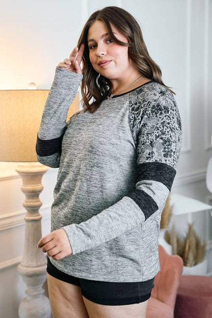 Mixed Media Knit Top (Curvy)