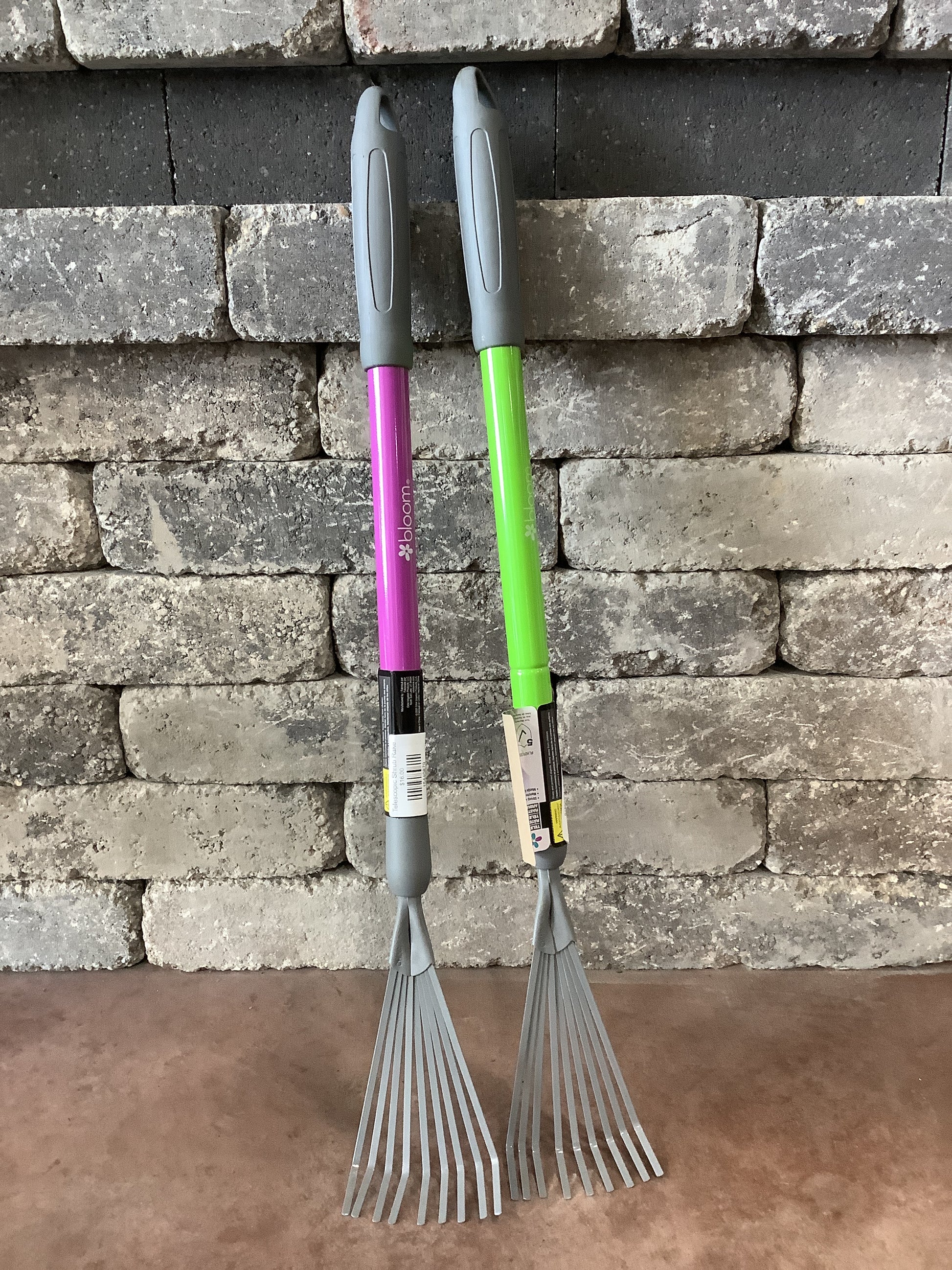 Shrap Rake Telescopic Shrub Rake – Green Oasis & Wildflower Boutique