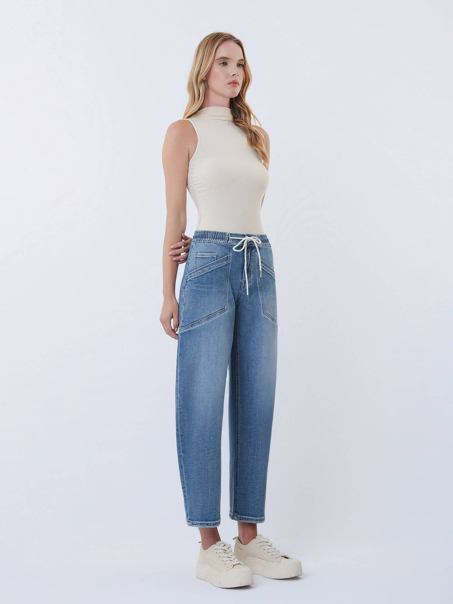 Nova Jeans