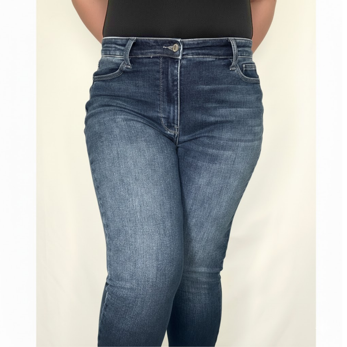 Sculpted Jeans