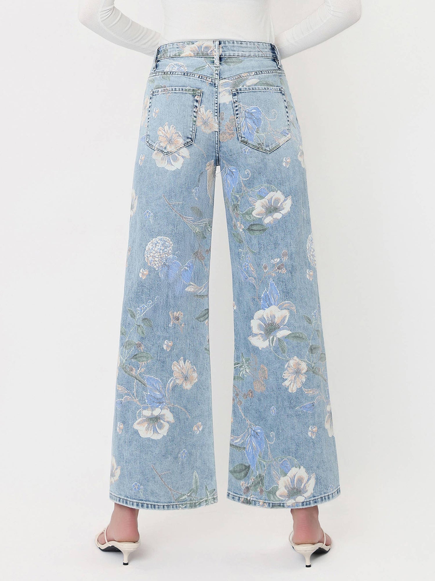 Blossom Drama Jeans