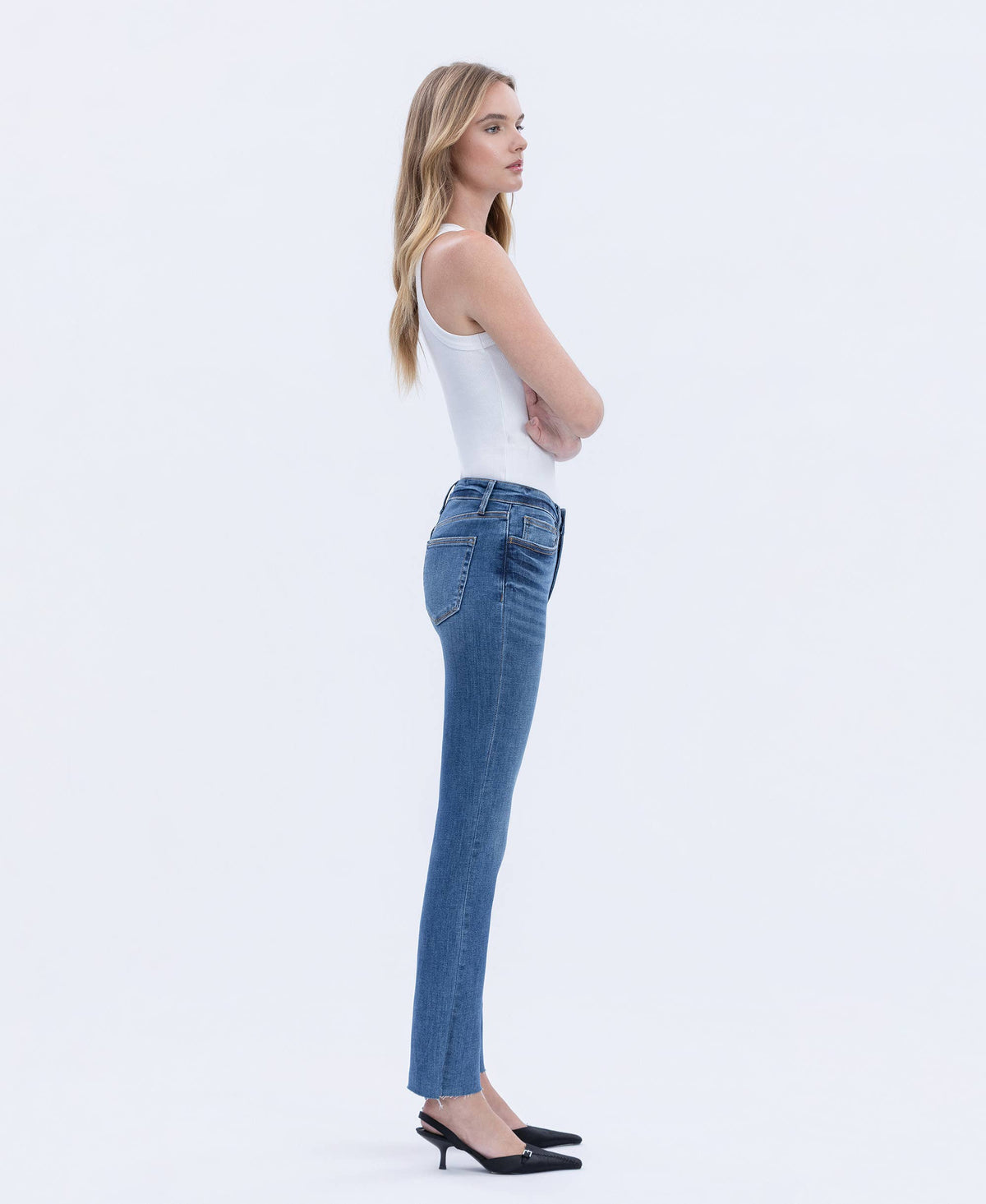 HIGH RISE MEDIUM DARK WASH SLIM STRAIGHT JEANS LV1028