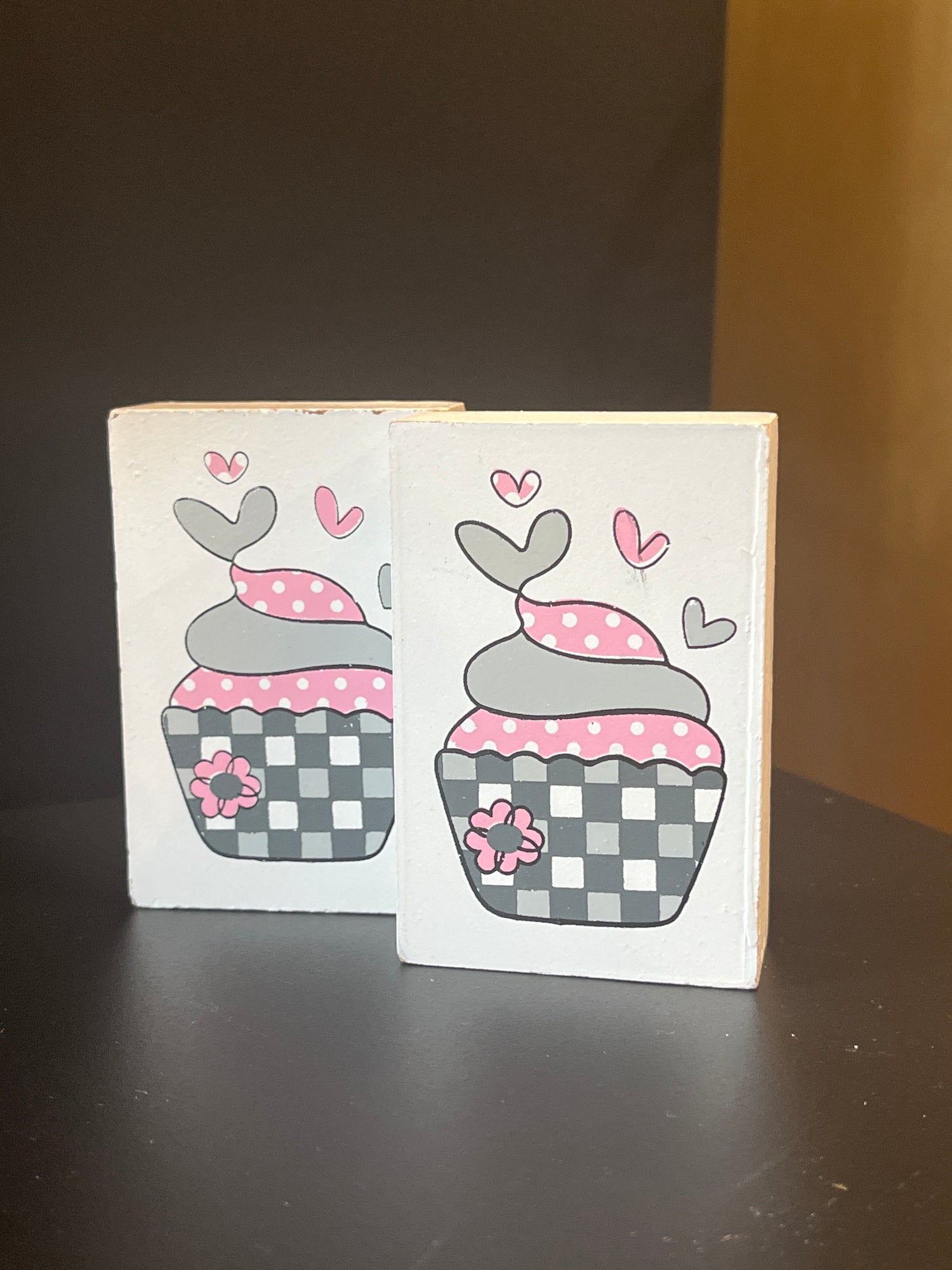 Mini Valentines Cupcake Block Sign