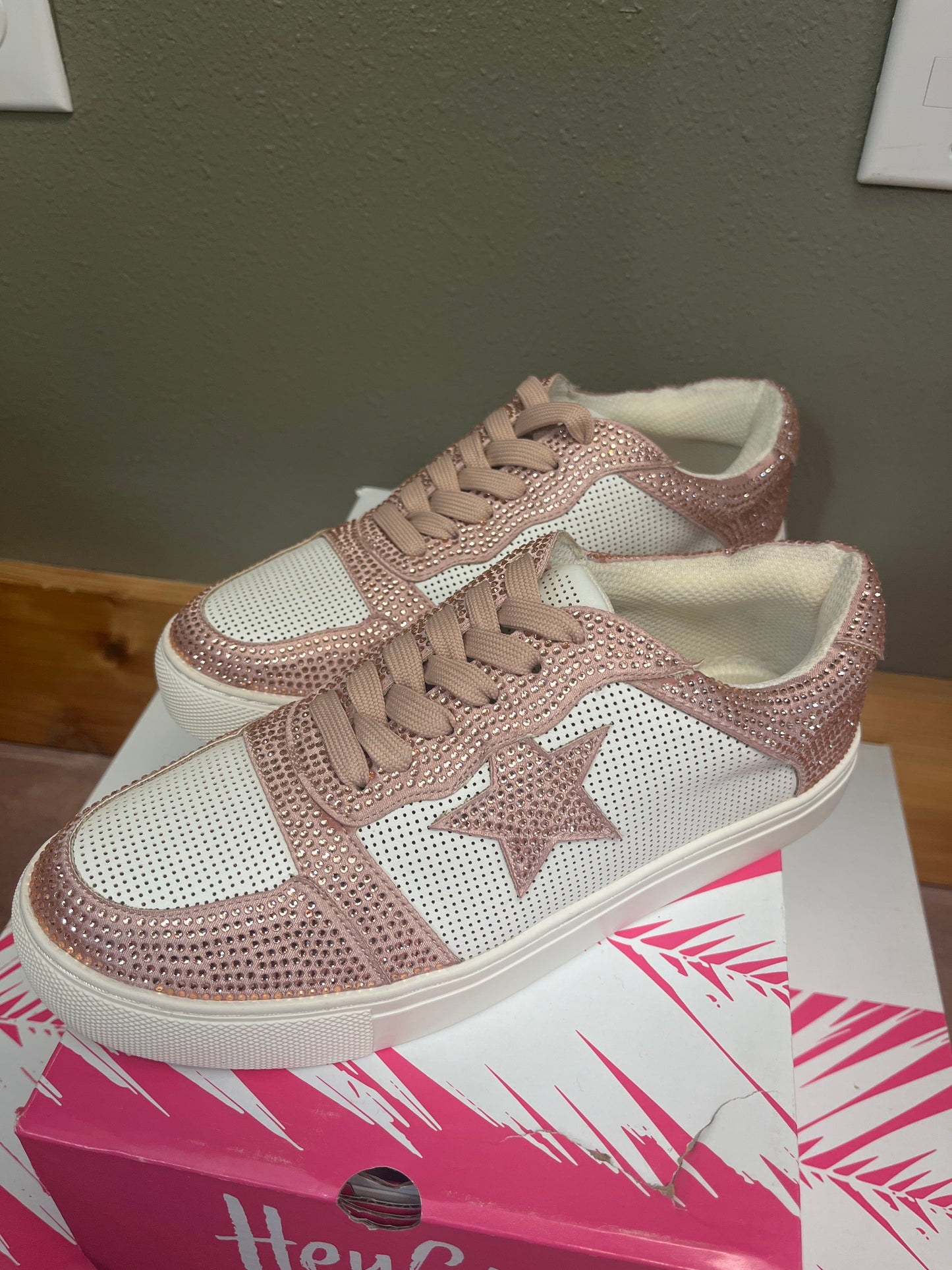 Legendary Sneaker