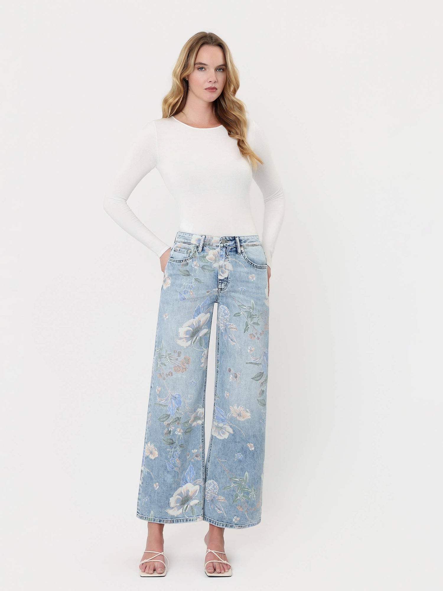 Blossom Drama Jeans