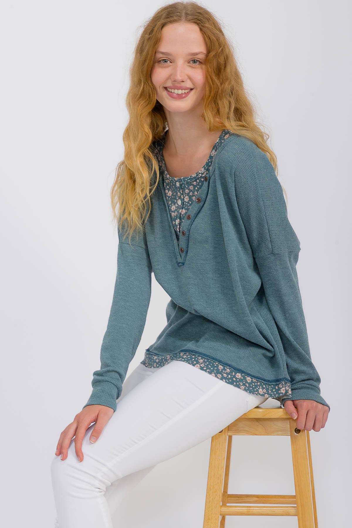 Florist Henley Shirt (Curvy)