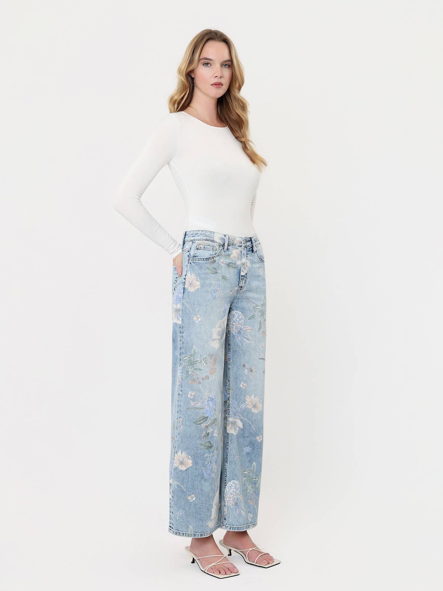 Blossom Drama Jeans