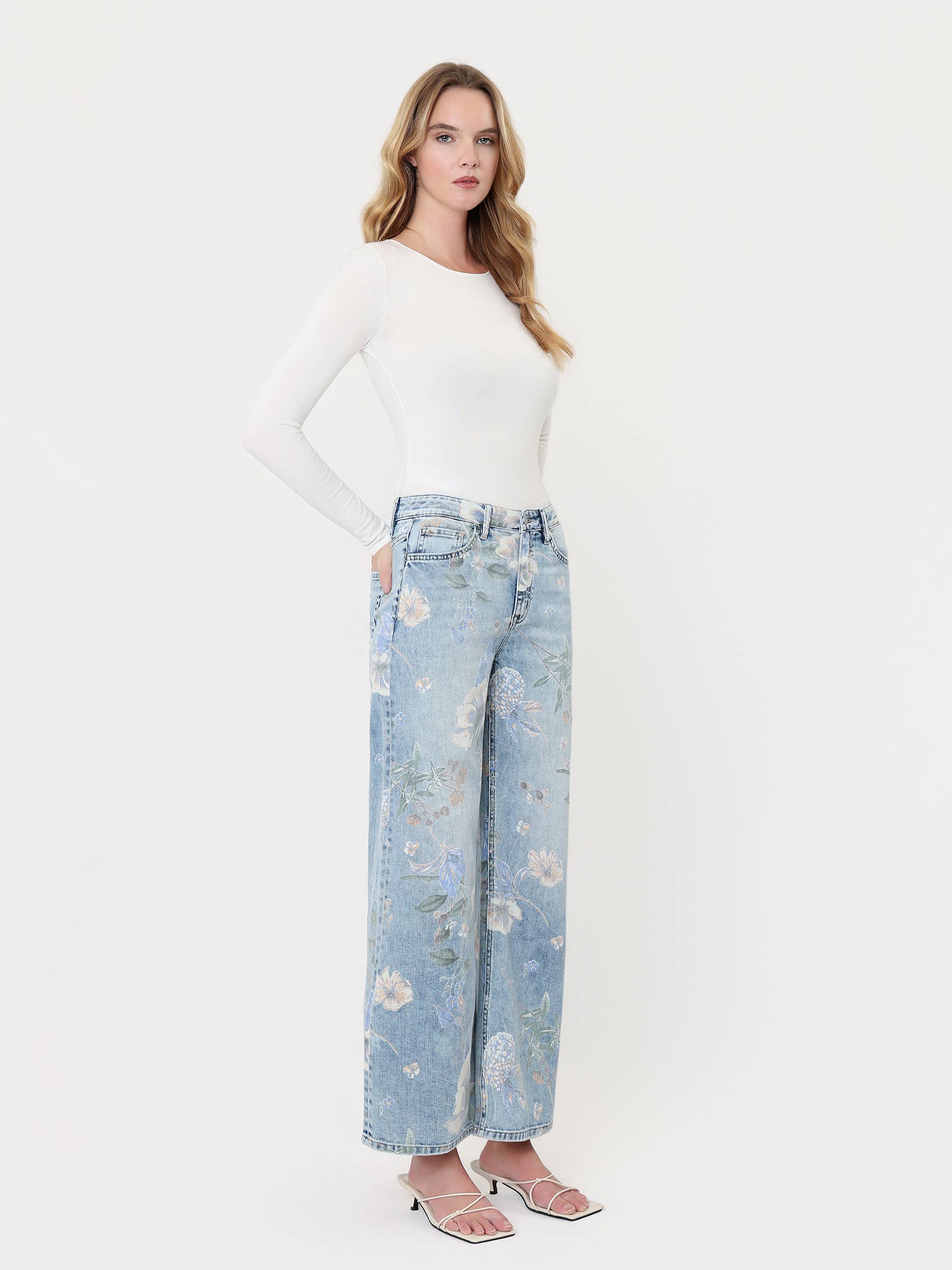 Blossom Drama Jeans
