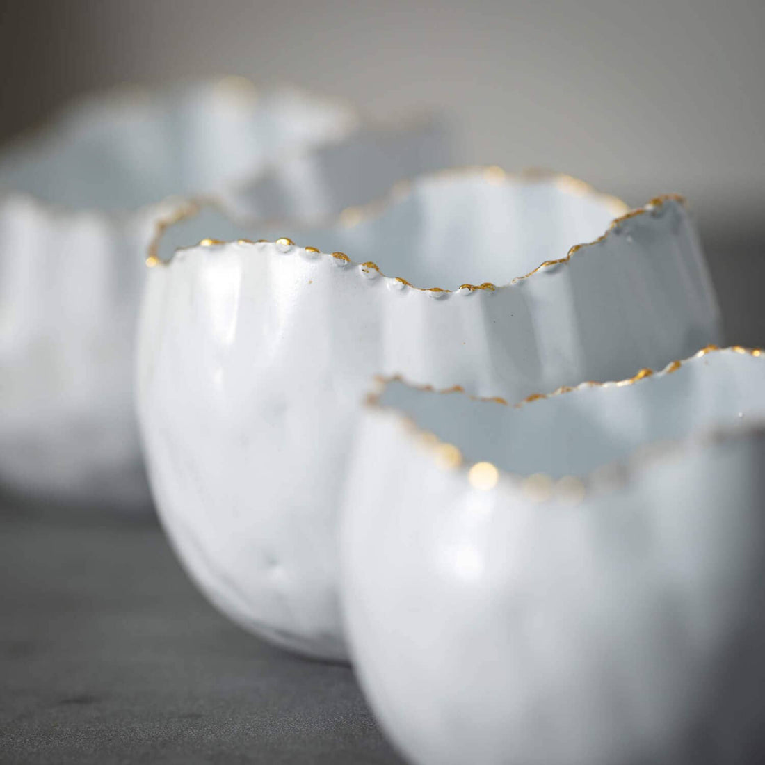 Scalloped Edge Pots