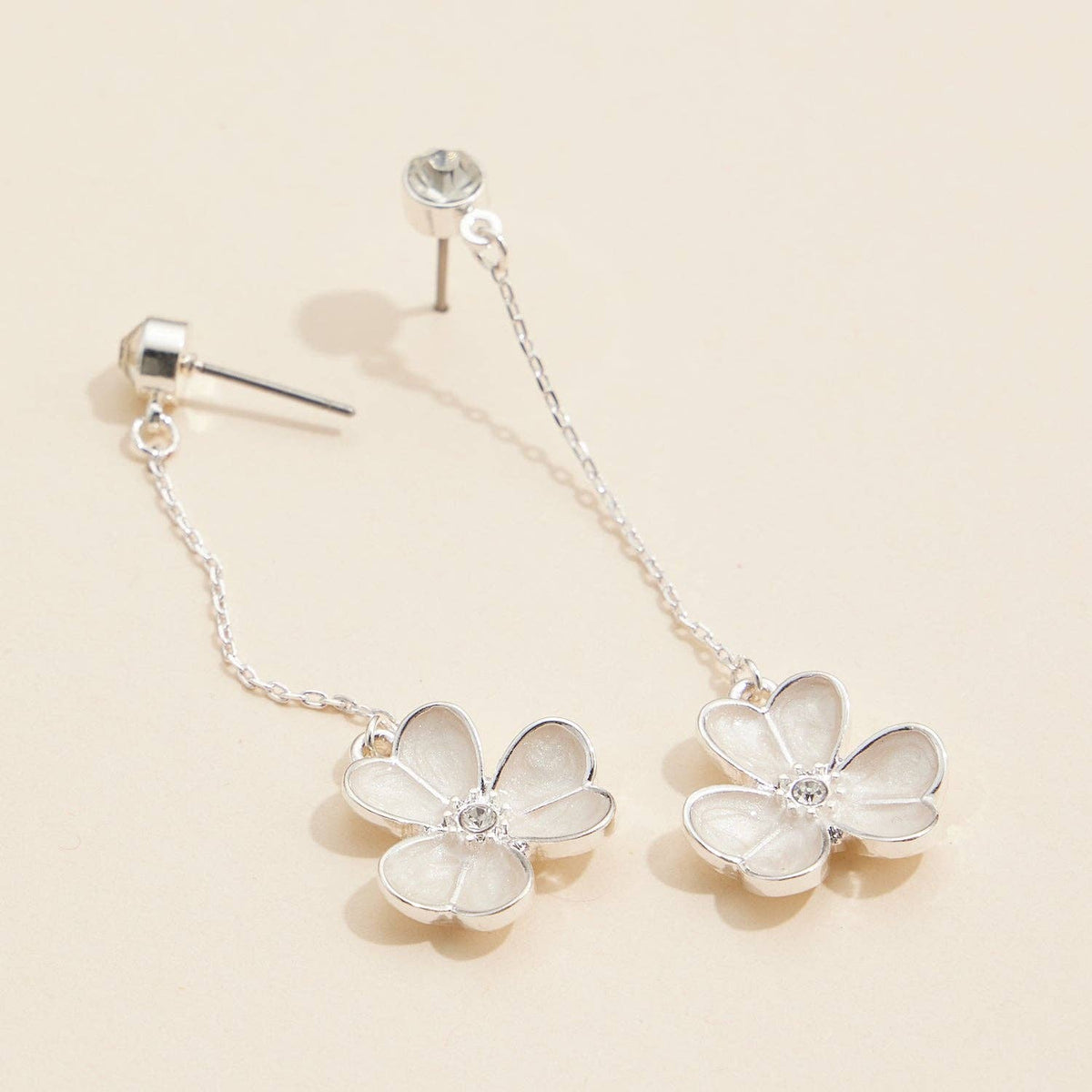 Pearl Petal Flower Dangle | Earrings with Rhinestones