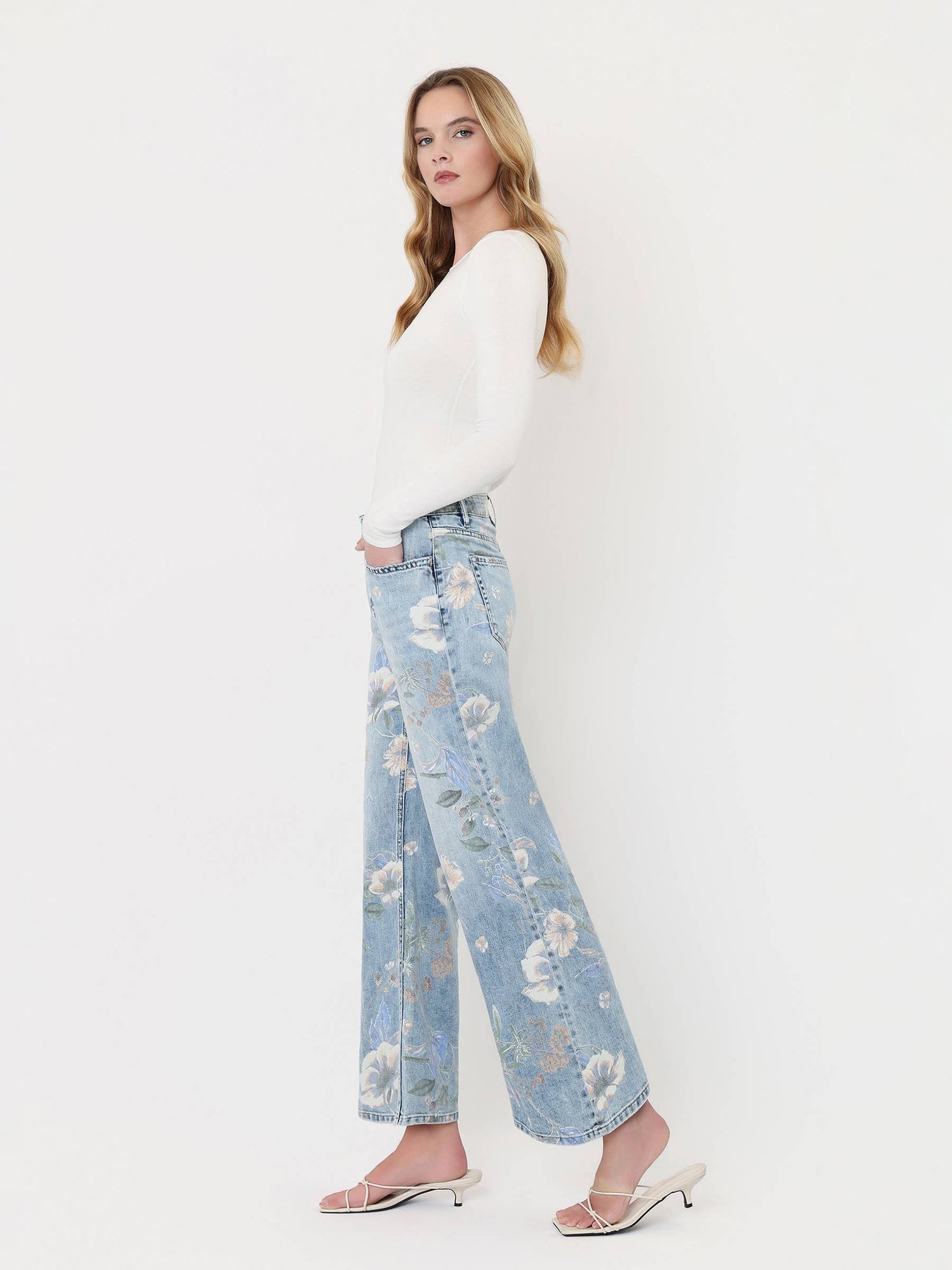 Blossom Drama Jeans
