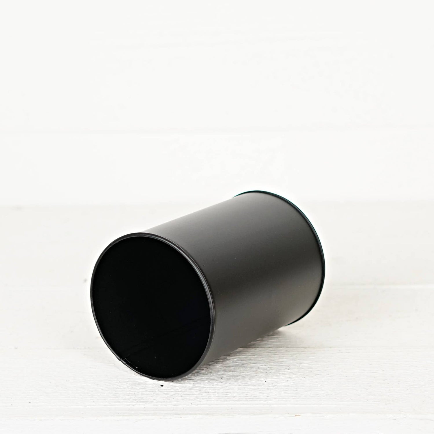 Metal Cylinder Bucket
