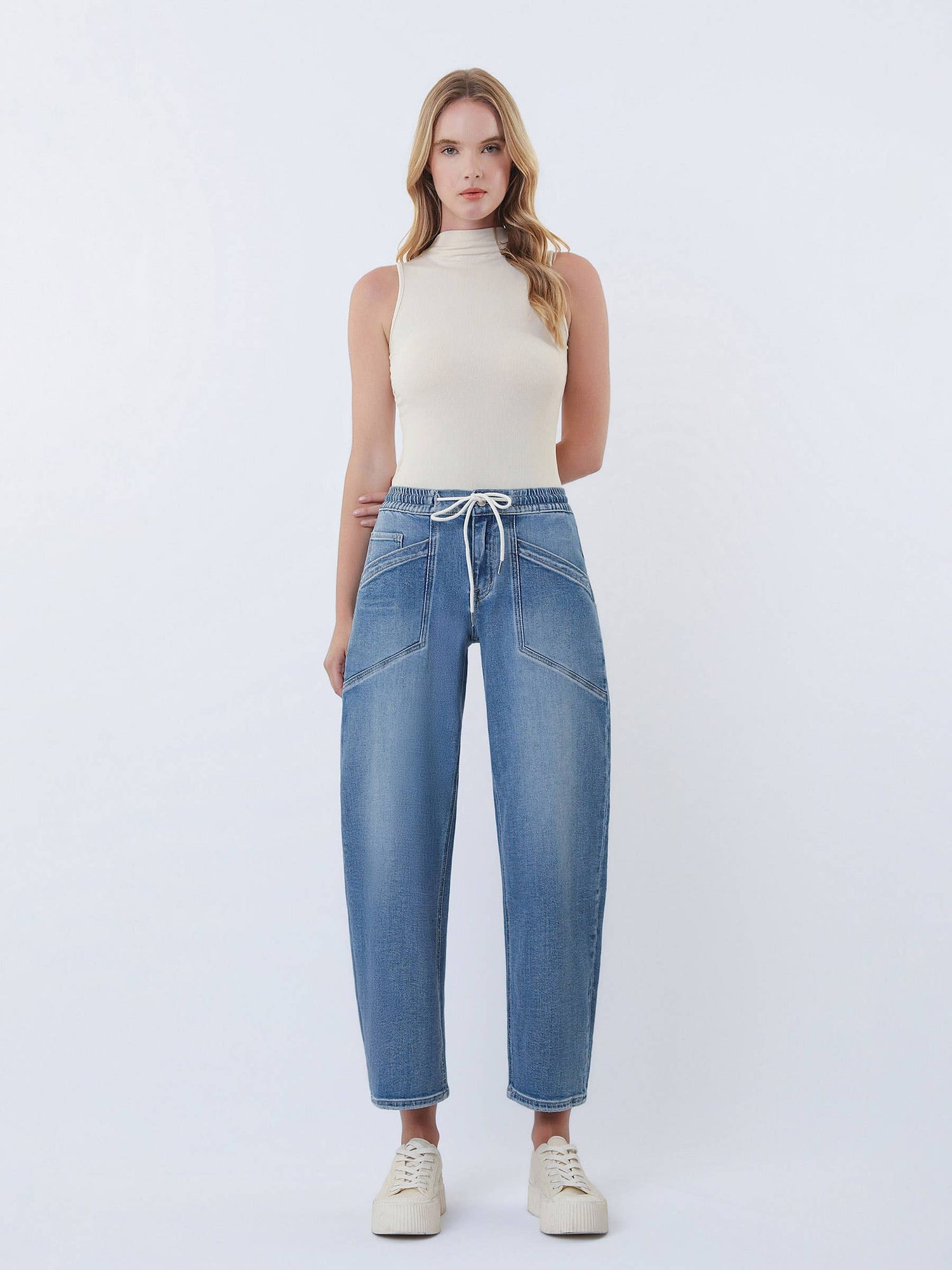 Nova Jeans