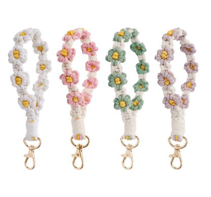 Macrame Daisy Wristlet