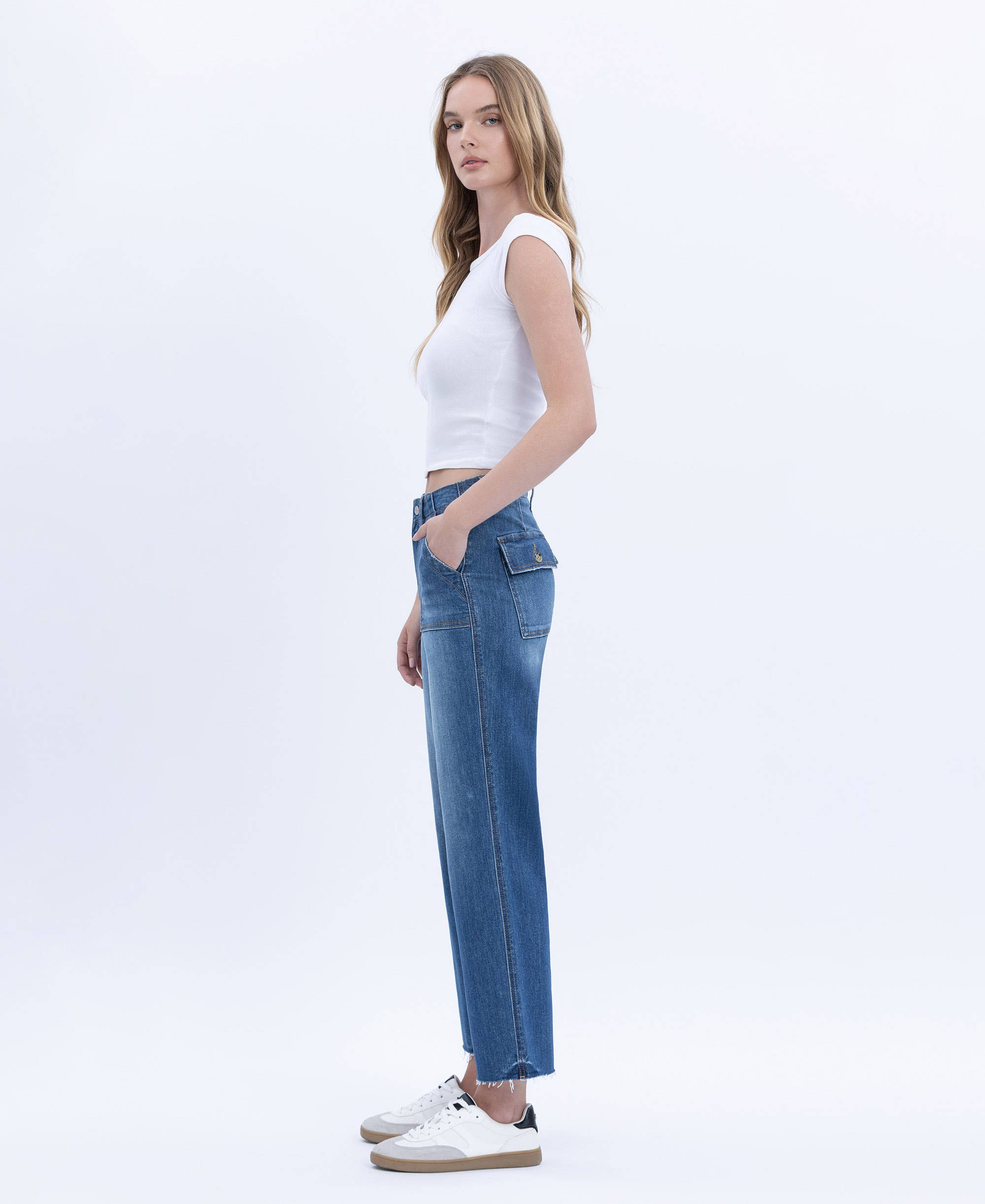 HIGH RISE CROP UTILITY POCKET STRAIGHT JEANS